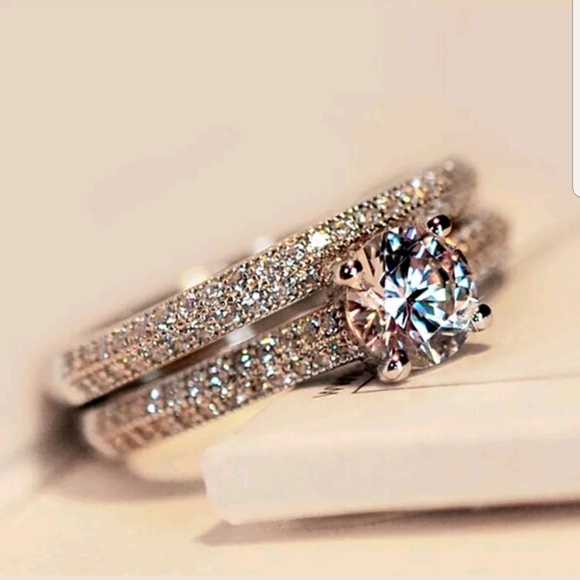 925 Sterling Silver Eternity Wedding Band Engagem - Picture 2 of 4